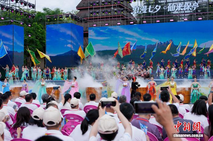 爱游戏1
